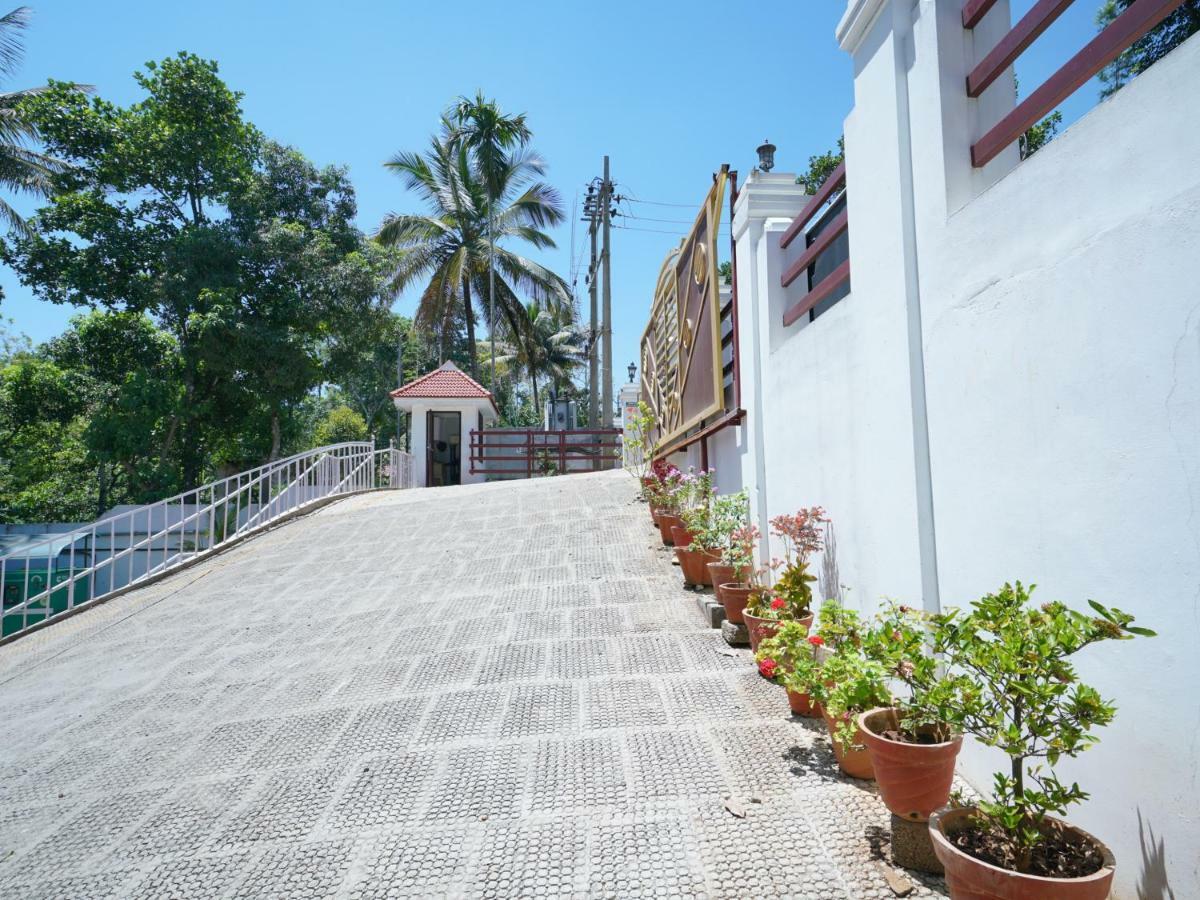 Tranquil Greens Ramakkalmedu Exterior photo